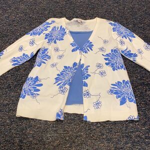 D & Co White Floral cardigan sz. M